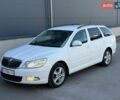 Белый Шкода Октавия, объемом двигателя 1.6 л и пробегом 193 тыс. км за 6999 $, фото 1 на Automoto.ua