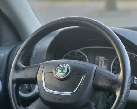 Белый Шкода Октавия, объемом двигателя 1.6 л и пробегом 236 тыс. км за 8200 $, фото 34 на Automoto.ua