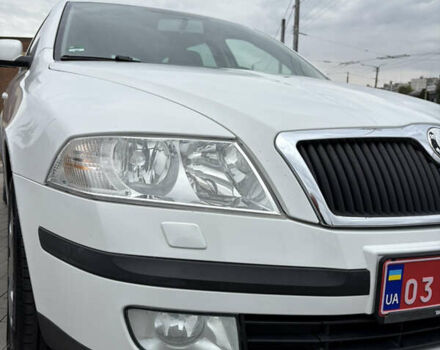 Білий Шкода Октавія, об'ємом двигуна 1.6 л та пробігом 235 тис. км за 6700 $, фото 55 на Automoto.ua