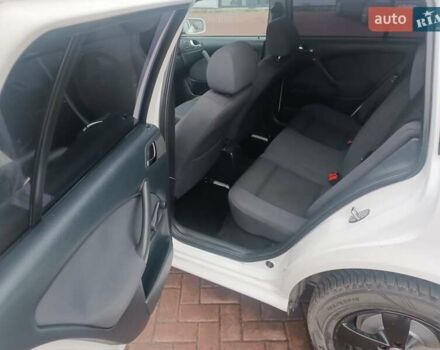 Белый Шкода Октавия, объемом двигателя 1.6 л и пробегом 274 тыс. км за 5300 $, фото 13 на Automoto.ua