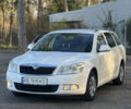 Белый Шкода Октавия, объемом двигателя 1.6 л и пробегом 236 тыс. км за 8200 $, фото 2 на Automoto.ua