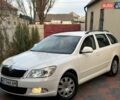 Белый Шкода Октавия, объемом двигателя 1.6 л и пробегом 251 тыс. км за 8100 $, фото 1 на Automoto.ua