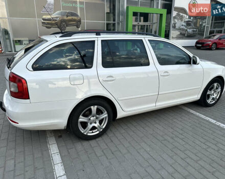 Білий Шкода Октавія, об'ємом двигуна 2 л та пробігом 260 тис. км за 9400 $, фото 14 на Automoto.ua