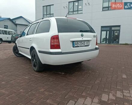 Белый Шкода Октавия, объемом двигателя 1.6 л и пробегом 274 тыс. км за 5300 $, фото 15 на Automoto.ua