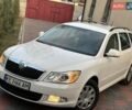 Белый Шкода Октавия, объемом двигателя 1.6 л и пробегом 251 тыс. км за 8100 $, фото 1 на Automoto.ua