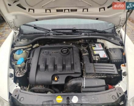 Білий Шкода Октавія, об'ємом двигуна 1.9 л та пробігом 298 тис. км за 6099 $, фото 6 на Automoto.ua