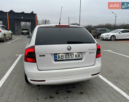 Білий Шкода Октавія, об'ємом двигуна 1.6 л та пробігом 299 тис. км за 7600 $, фото 14 на Automoto.ua