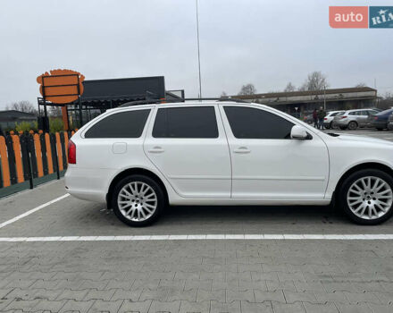 Білий Шкода Октавія, об'ємом двигуна 1.6 л та пробігом 299 тис. км за 7600 $, фото 19 на Automoto.ua