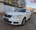 Шкода Октавия 2009 в Умани на Automoto.ua Белый Шкода Октавия, объемом двигателя 1.6 л и пробегом 252 тыс. км за 7600 $, фото 8 на Automoto.ua