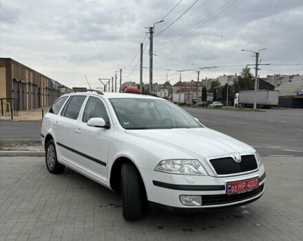 Білий Шкода Октавія, об'ємом двигуна 1.6 л та пробігом 235 тис. км за 6700 $, фото 12 на Automoto.ua