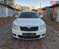 Шкода Октавия 2009 в Умани на Automoto.ua Белый Шкода Октавия, объемом двигателя 1.6 л и пробегом 252 тыс. км за 7600 $, фото 2 на Automoto.ua