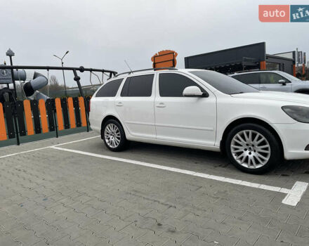 Білий Шкода Октавія, об'ємом двигуна 1.6 л та пробігом 299 тис. км за 7600 $, фото 31 на Automoto.ua