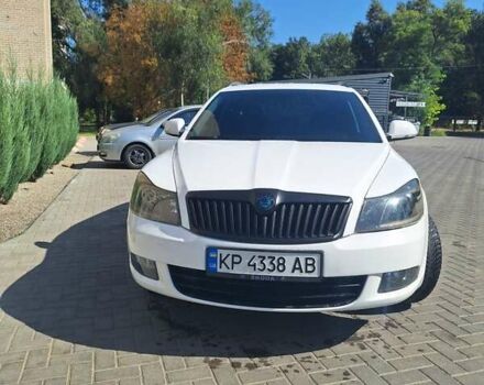 Білий Шкода Октавія, об'ємом двигуна 1.6 л та пробігом 320 тис. км за 7100 $, фото 6 на Automoto.ua
