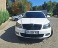 Білий Шкода Октавія, об'ємом двигуна 1.6 л та пробігом 320 тис. км за 7100 $, фото 6 на Automoto.ua