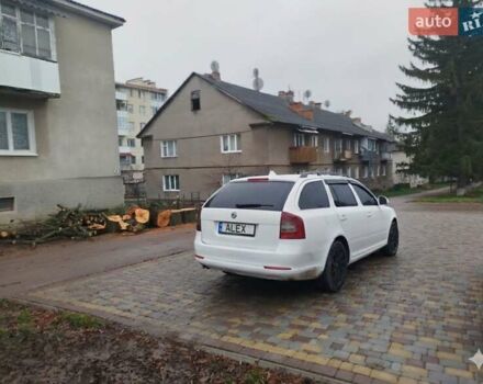 Білий Шкода Октавія, об'ємом двигуна 1.9 л та пробігом 298 тис. км за 6099 $, фото 3 на Automoto.ua
