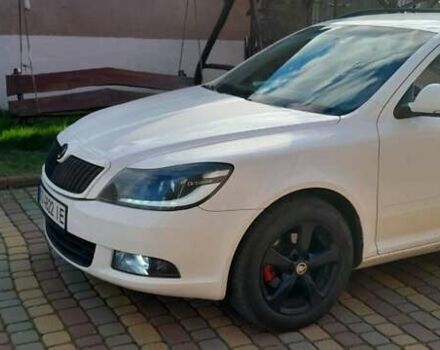 Шкода Октавия 2009 в Мукачеве на Automoto.ua Белый Шкода Октавия, объемом двигателя 1.39 л и пробегом 251 тыс. км за 7300 $, фото 25 на Automoto.ua