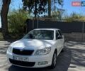 Белый Шкода Октавия, объемом двигателя 1.6 л и пробегом 350 тыс. км за 6700 $, фото 1 на Automoto.ua