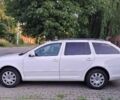 Белый Шкода Октавия, объемом двигателя 1.6 л и пробегом 149 тыс. км за 7900 $, фото 1 на Automoto.ua