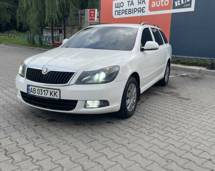 Белый Шкода Октавия, объемом двигателя 1.6 л и пробегом 280 тыс. км за 7900 $, фото 2 на Automoto.ua