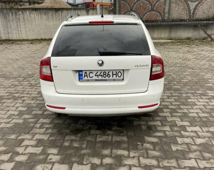 Белый Шкода Октавия, объемом двигателя 1.9 л и пробегом 245 тыс. км за 7850 $, фото 6 на Automoto.ua
