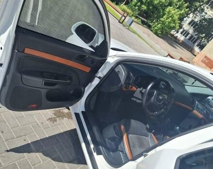 Білий Шкода Октавія, об'ємом двигуна 1.6 л та пробігом 320 тис. км за 7100 $, фото 9 на Automoto.ua