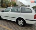 Белый Шкода Октавия, объемом двигателя 1.6 л и пробегом 217 тыс. км за 5500 $, фото 9 на Automoto.ua