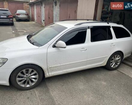 Белый Шкода Октавия, объемом двигателя 1.39 л и пробегом 206 тыс. км за 8500 $, фото 1 на Automoto.ua
