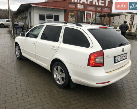 Білий Шкода Октавія, об'ємом двигуна 1.39 л та пробігом 230 тис. км за 6600 $, фото 3 на Automoto.ua