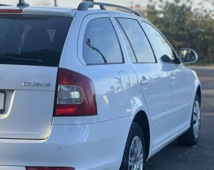 Белый Шкода Октавия, объемом двигателя 1.6 л и пробегом 236 тыс. км за 8200 $, фото 8 на Automoto.ua