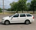 Білий Шкода Октавія, об'ємом двигуна 1.6 л та пробігом 251 тис. км за 7800 $, фото 1 на Automoto.ua
