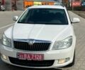 Белый Шкода Октавия, объемом двигателя 1.8 л и пробегом 223 тыс. км за 6699 $, фото 1 на Automoto.ua