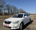 Білий Шкода Октавія, об'ємом двигуна 1.8 л та пробігом 223 тис. км за 6850 $, фото 1 на Automoto.ua