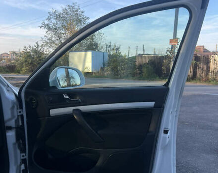 Белый Шкода Октавия, объемом двигателя 1.6 л и пробегом 236 тыс. км за 8200 $, фото 19 на Automoto.ua