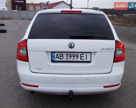 Белый Шкода Октавия, объемом двигателя 1.2 л и пробегом 260 тыс. км за 7700 $, фото 7 на Automoto.ua