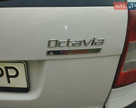 Білий Шкода Октавія, об'ємом двигуна 1.8 л та пробігом 251 тис. км за 10000 $, фото 29 на Automoto.ua