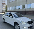 Белый Шкода Октавия, объемом двигателя 1.8 л и пробегом 230 тыс. км за 8500 $, фото 2 на Automoto.ua
