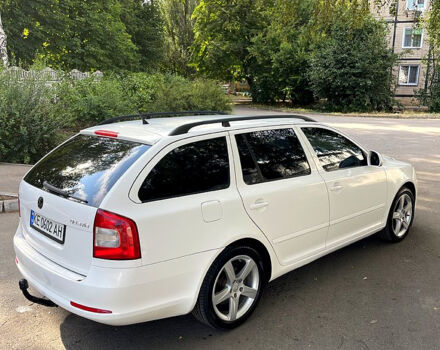 Белый Шкода Октавия, объемом двигателя 1.8 л и пробегом 317 тыс. км за 6900 $, фото 1 на Automoto.ua