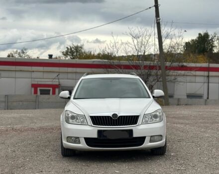 Белый Шкода Октавия, объемом двигателя 0 л и пробегом 324 тыс. км за 6500 $, фото 2 на Automoto.ua