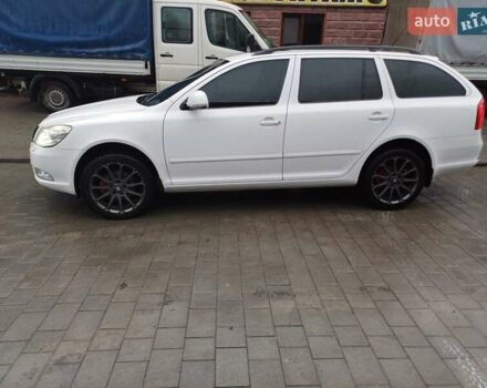 Белый Шкода Октавия, объемом двигателя 1.6 л и пробегом 313 тыс. км за 8700 $, фото 23 на Automoto.ua