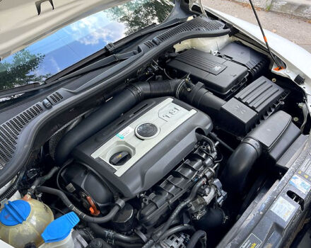 Белый Шкода Октавия, объемом двигателя 1.8 л и пробегом 317 тыс. км за 6900 $, фото 11 на Automoto.ua