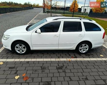 Білий Шкода Октавія, об'ємом двигуна 1.39 л та пробігом 266 тис. км за 7250 $, фото 19 на Automoto.ua