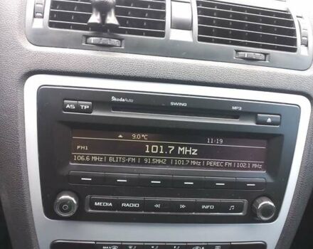 Белый Шкода Октавия, объемом двигателя 1.6 л и пробегом 360 тыс. км за 7900 $, фото 2 на Automoto.ua