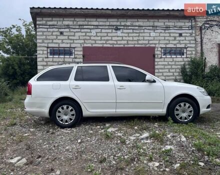 Белый Шкода Октавия, объемом двигателя 1.6 л и пробегом 247 тыс. км за 6750 $, фото 4 на Automoto.ua