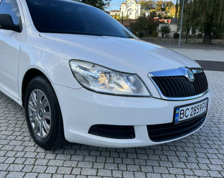 Білий Шкода Октавія, об'ємом двигуна 1.9 л та пробігом 254 тис. км за 6900 $, фото 1 на Automoto.ua