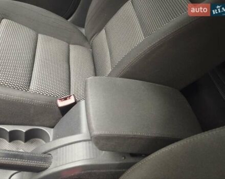 Білий Шкода Октавія, об'ємом двигуна 1.8 л та пробігом 251 тис. км за 10000 $, фото 20 на Automoto.ua