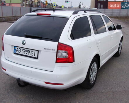 Белый Шкода Октавия, объемом двигателя 1.2 л и пробегом 260 тыс. км за 7700 $, фото 2 на Automoto.ua