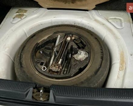 Белый Шкода Октавия, объемом двигателя 1.6 л и пробегом 302 тыс. км за 6600 $, фото 11 на Automoto.ua