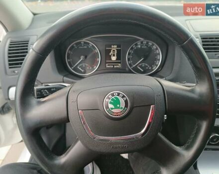 Білий Шкода Октавія, об'ємом двигуна 1.39 л та пробігом 266 тис. км за 7250 $, фото 27 на Automoto.ua