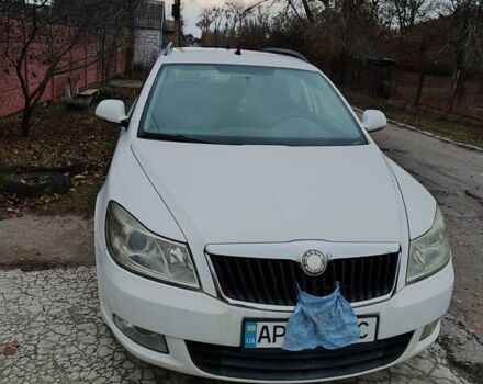 Білий Шкода Октавія, об'ємом двигуна 1.9 л та пробігом 200 тис. км за 6000 $, фото 8 на Automoto.ua