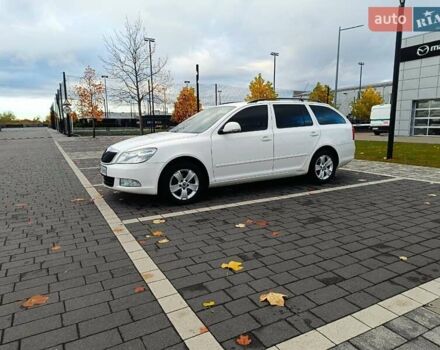 Білий Шкода Октавія, об'ємом двигуна 1.39 л та пробігом 266 тис. км за 7000 $, фото 5 на Automoto.ua